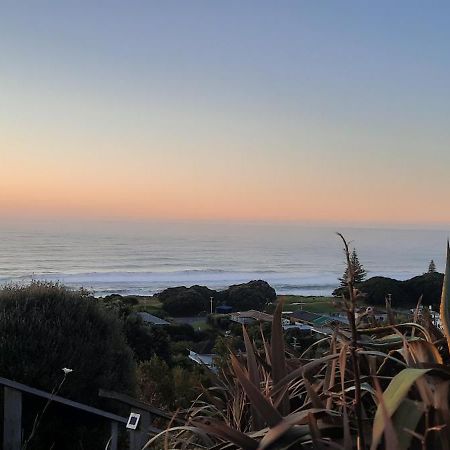 The Quarters Ocean-View Chalet 기즈번 외부 사진
